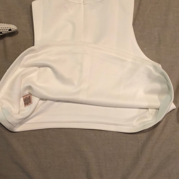 Philosophy crop front low back mock neck lined Lrg - Picture 4 of 7